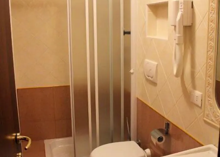 Rudy Center Oda ve Kahvaltı Roma
