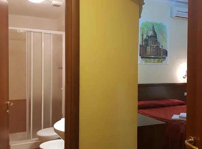 Oda ve Kahvaltı Rudy Center 4*